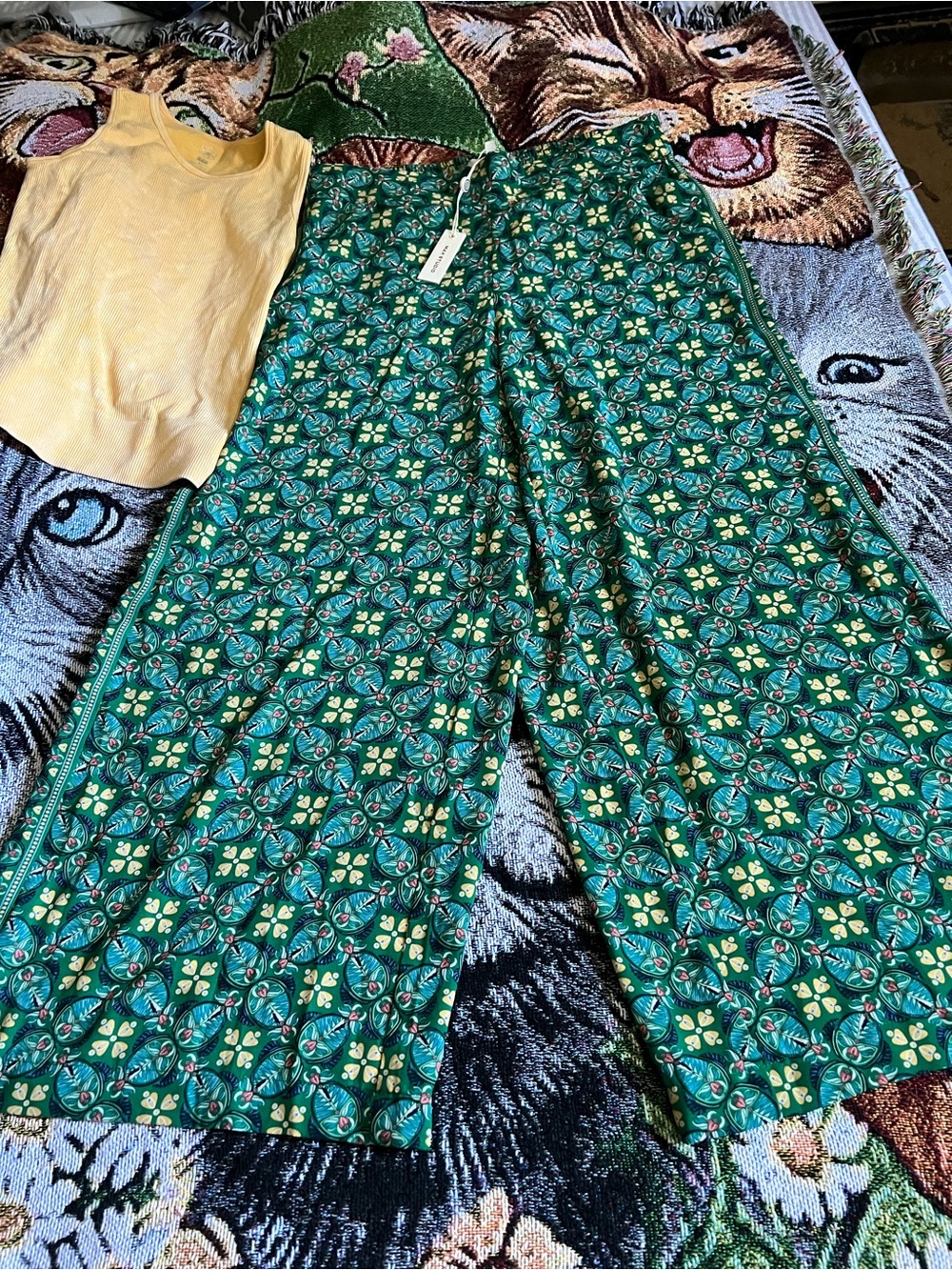 Max Studio Green, Teal & Yellow Floral Wide-Leg Pants